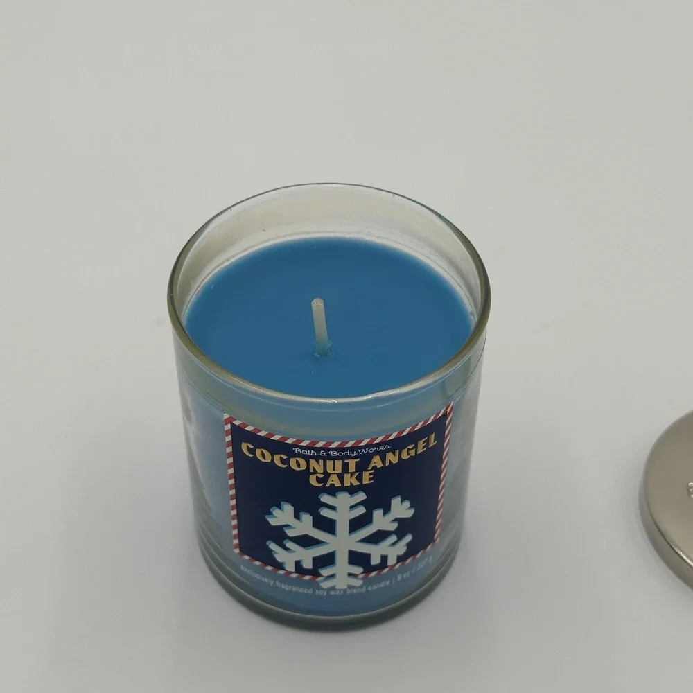 Bath & Body Works 8 ounce Coconut Angel Cake Single Wick  Christmas Candle New